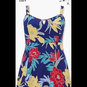 Women’s FOREVER 21 plus mini floral dress